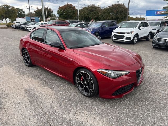 2023 Alfa Romeo Giulia Veloce