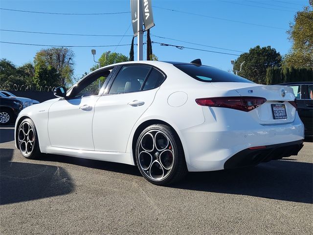 2023 Alfa Romeo Giulia Veloce