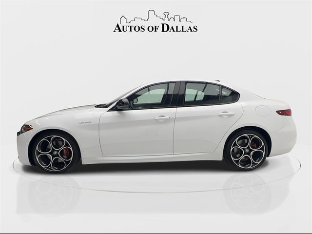 2023 Alfa Romeo Giulia Veloce