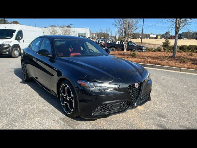 2023 Alfa Romeo Giulia Veloce