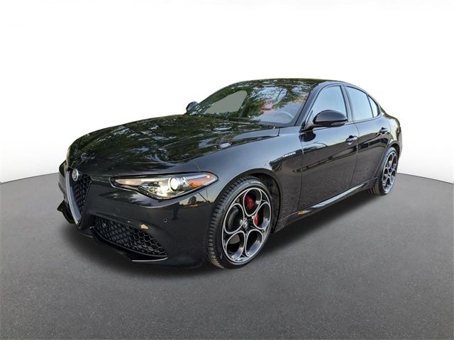 2023 Alfa Romeo Giulia Veloce