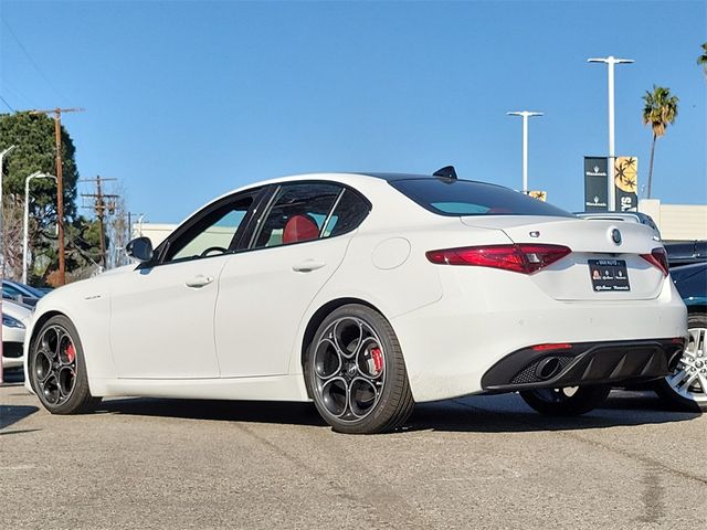 2023 Alfa Romeo Giulia Veloce