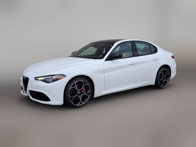 2023 Alfa Romeo Giulia Veloce