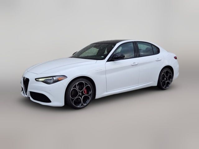 2023 Alfa Romeo Giulia Veloce