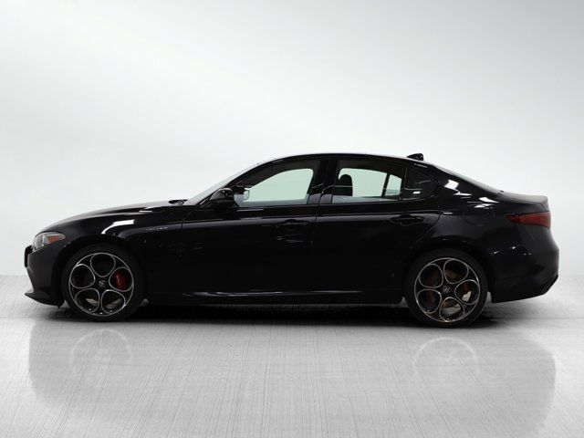 2023 Alfa Romeo Giulia Veloce