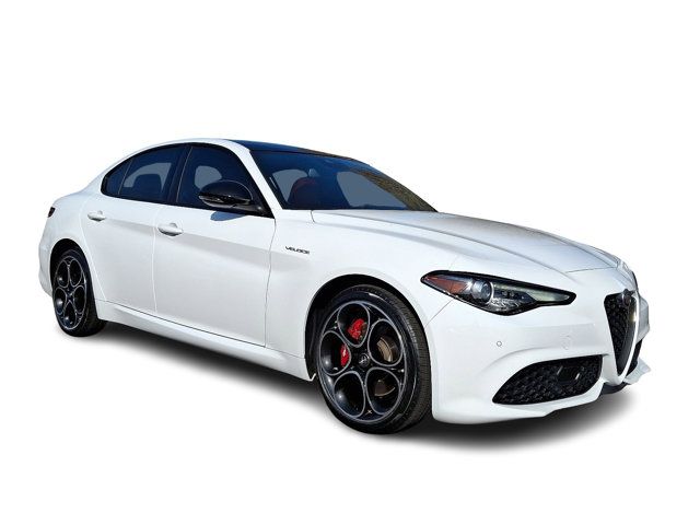 2023 Alfa Romeo Giulia Veloce