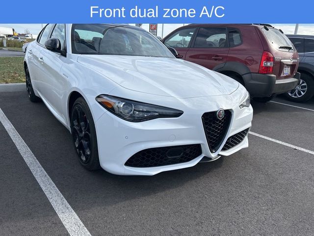 2023 Alfa Romeo Giulia Veloce