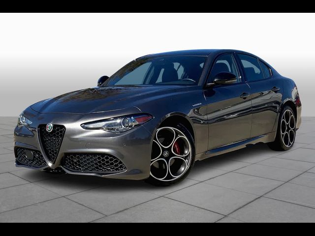 2023 Alfa Romeo Giulia Veloce