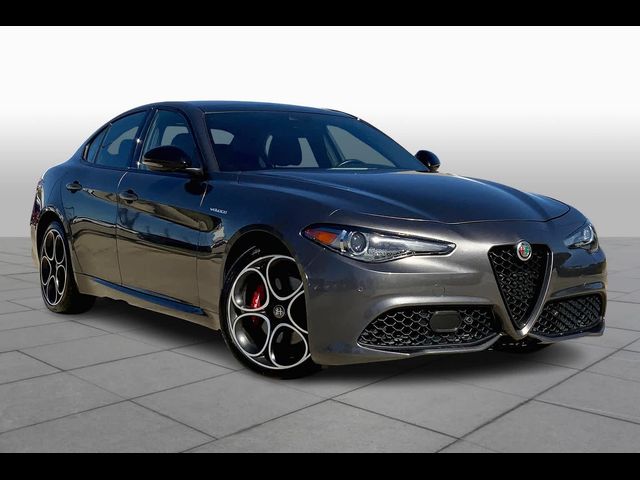 2023 Alfa Romeo Giulia Veloce