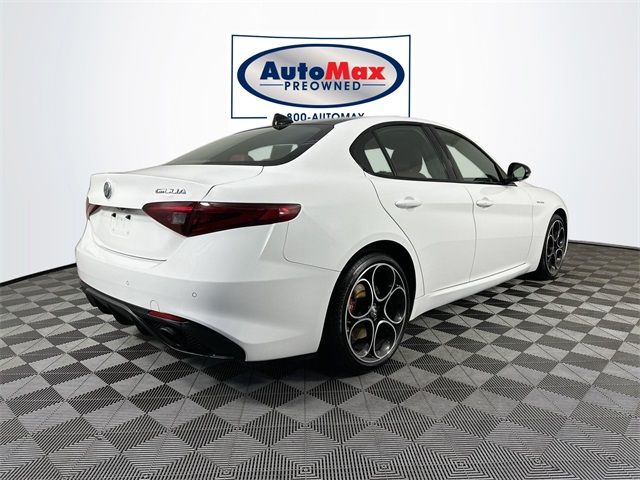 2023 Alfa Romeo Giulia Veloce