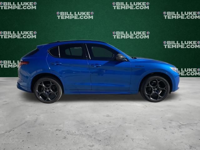 2023 Alfa Romeo Stelvio Estrema