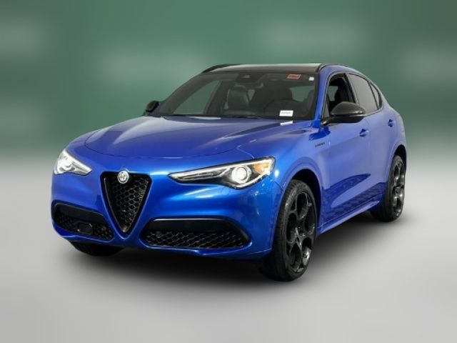 2023 Alfa Romeo Stelvio Estrema