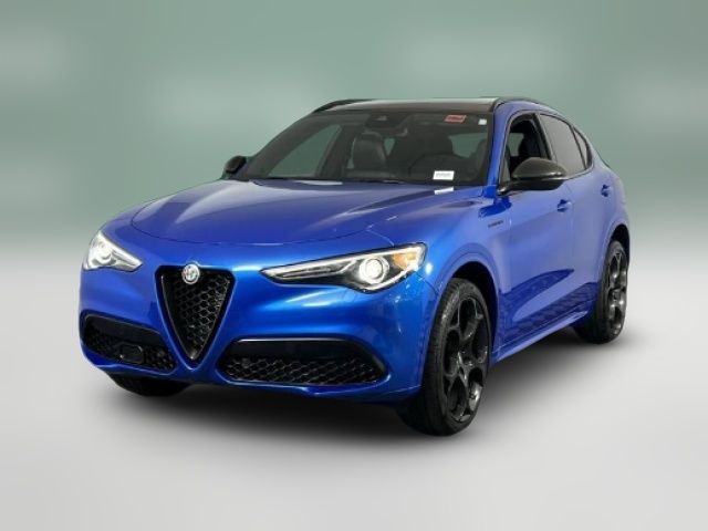 2023 Alfa Romeo Stelvio Estrema