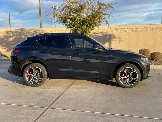 2023 Alfa Romeo Stelvio Veloce