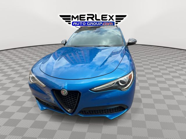 2023 Alfa Romeo Stelvio Estrema