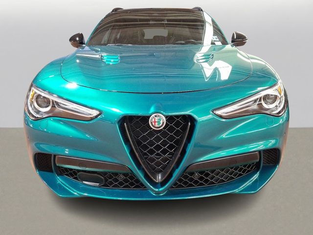 2023 Alfa Romeo Stelvio Quadrifoglio