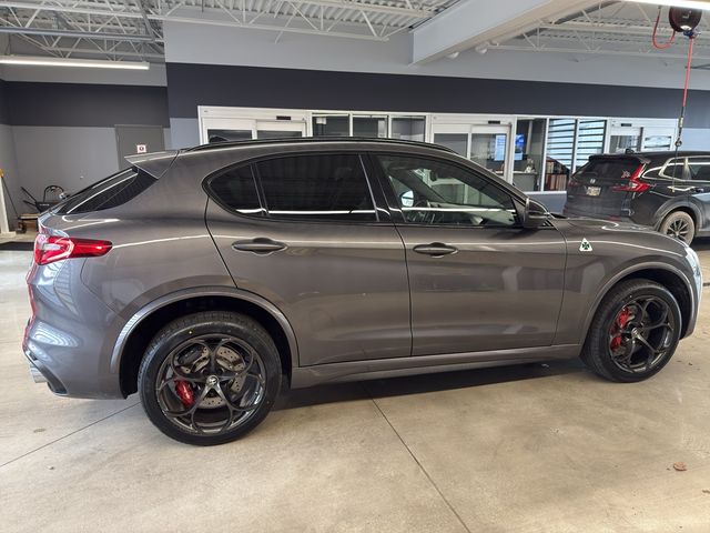 2023 Alfa Romeo Stelvio Quadrifoglio