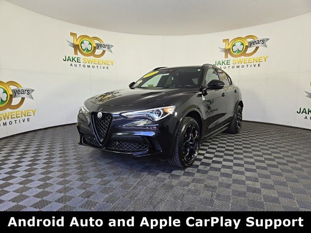 2023 Alfa Romeo Stelvio Quadrifoglio