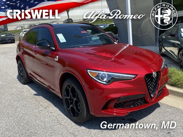 2023 Alfa Romeo Stelvio Quadrifoglio