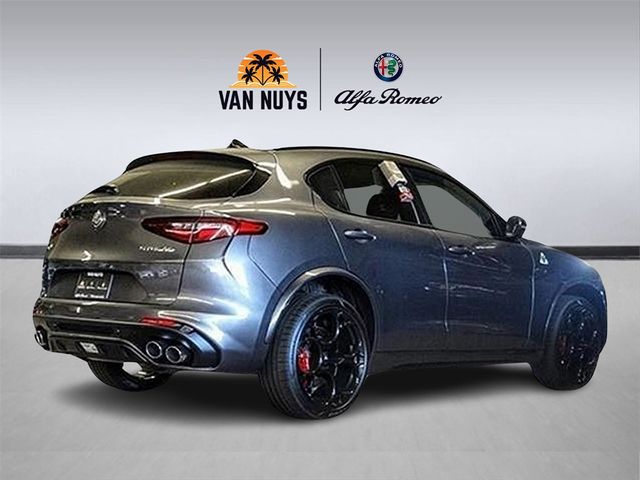 2023 Alfa Romeo Stelvio Quadrifoglio