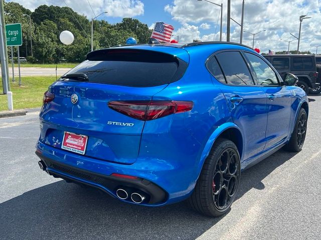 2023 Alfa Romeo Stelvio Quadrifoglio