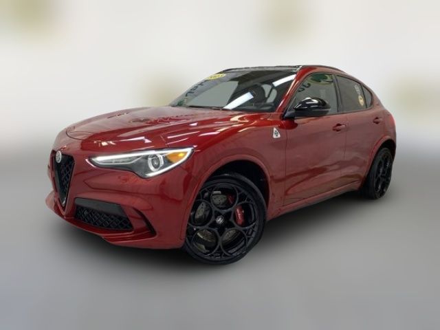 2023 Alfa Romeo Stelvio Quadrifoglio