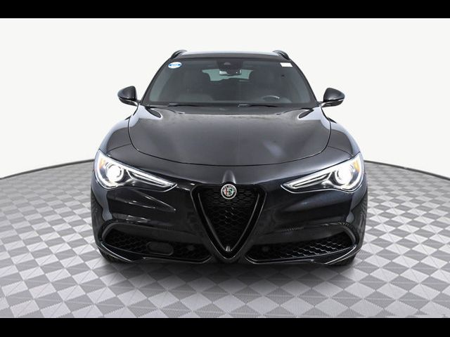 2023 Alfa Romeo Stelvio Sprint