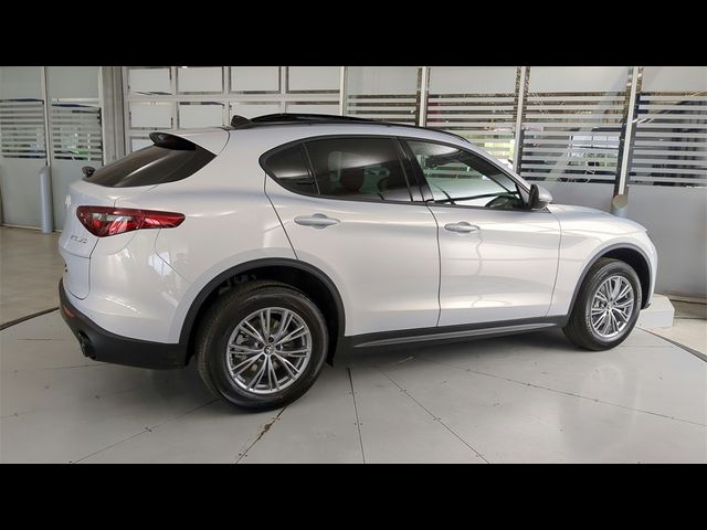 2023 Alfa Romeo Stelvio Sprint