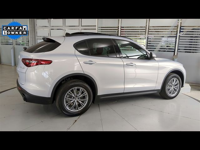 2023 Alfa Romeo Stelvio Sprint