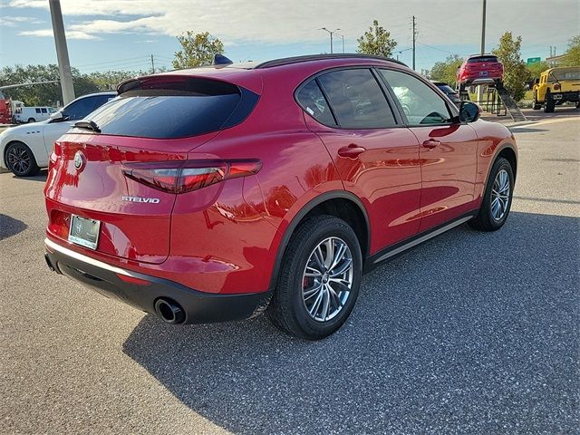 2023 Alfa Romeo Stelvio Sprint