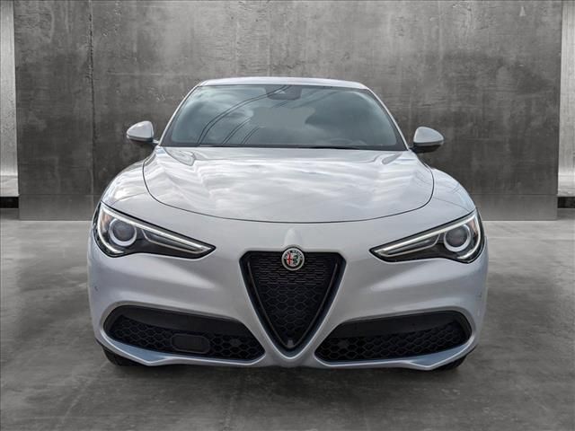 2023 Alfa Romeo Stelvio Sprint