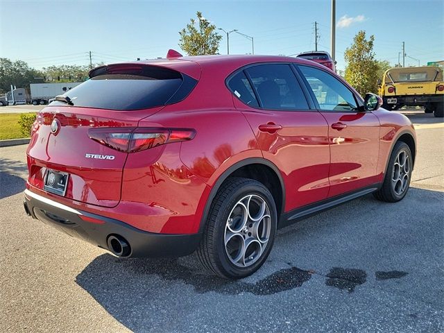 2023 Alfa Romeo Stelvio Sprint