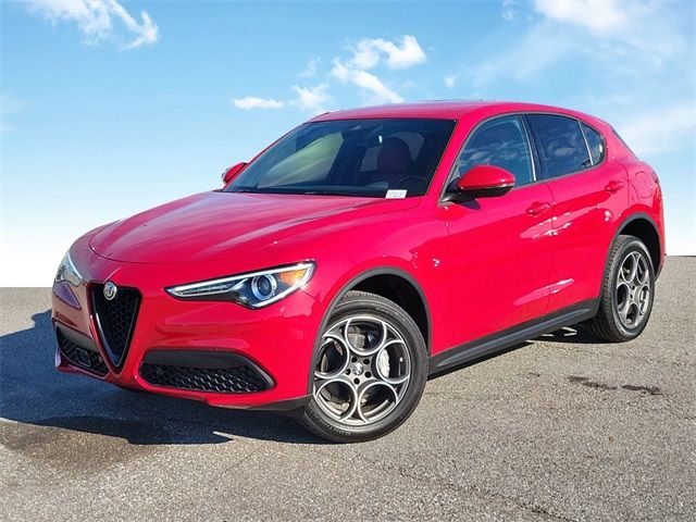 2023 Alfa Romeo Stelvio Sprint