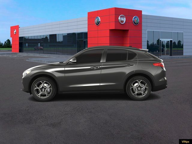 2023 Alfa Romeo Stelvio Sprint