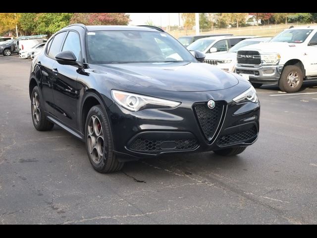 2023 Alfa Romeo Stelvio Sprint