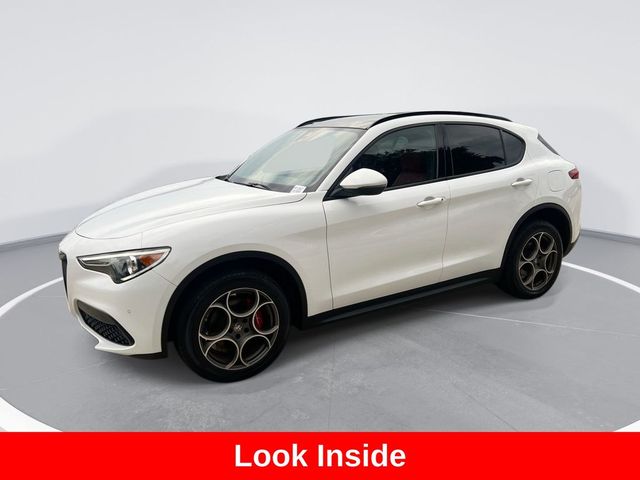 2023 Alfa Romeo Stelvio Sprint