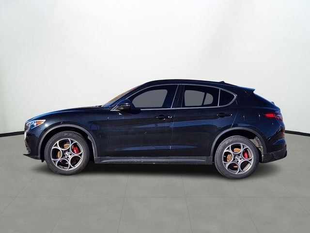 2023 Alfa Romeo Stelvio Sprint