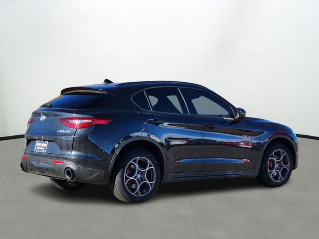 2023 Alfa Romeo Stelvio Sprint