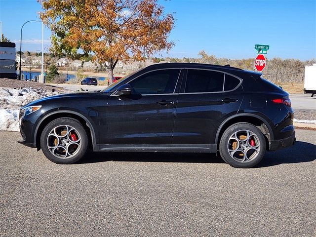 2023 Alfa Romeo Stelvio Sprint