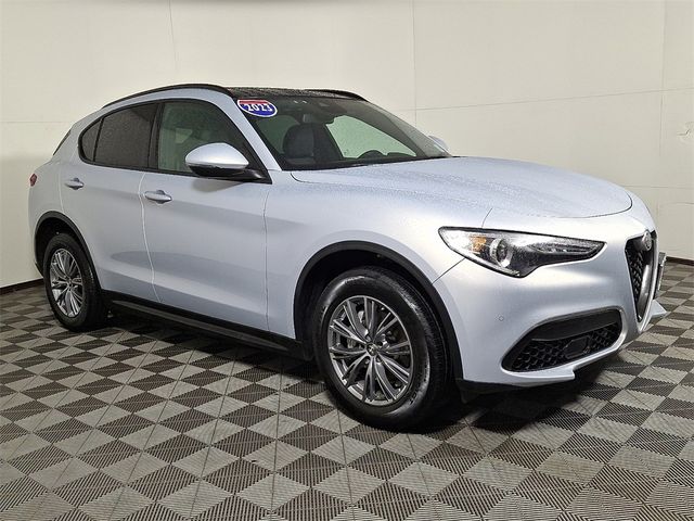 2023 Alfa Romeo Stelvio Sprint