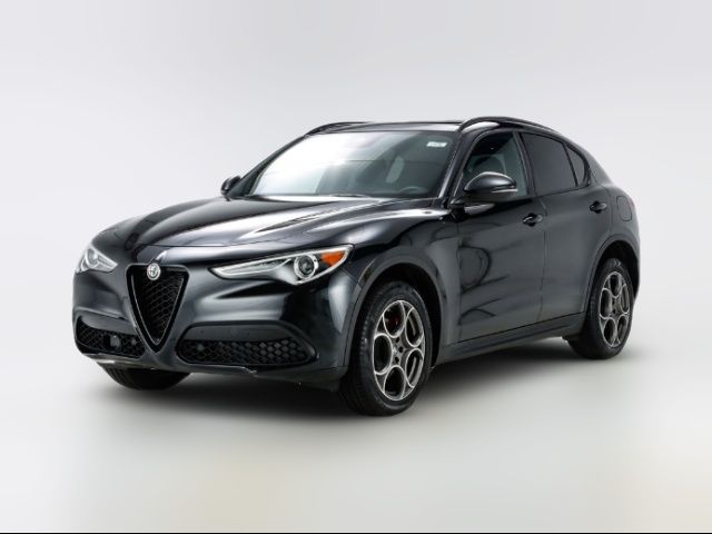 2023 Alfa Romeo Stelvio Sprint