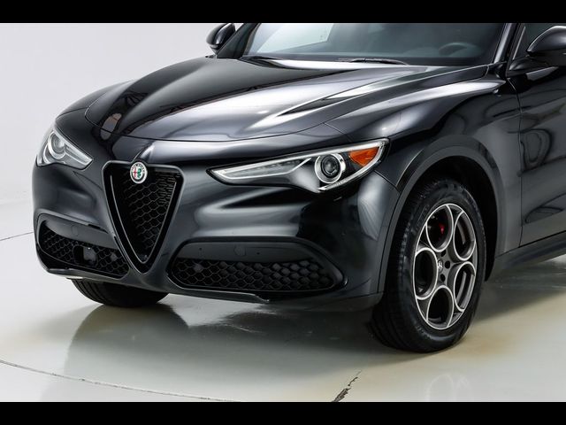 2023 Alfa Romeo Stelvio Sprint