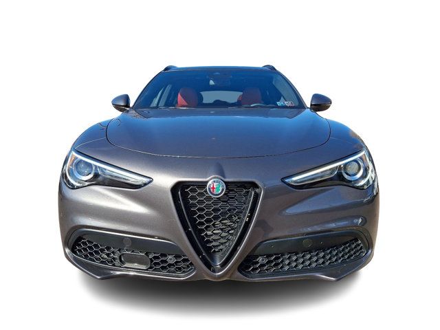 2023 Alfa Romeo Stelvio Sprint