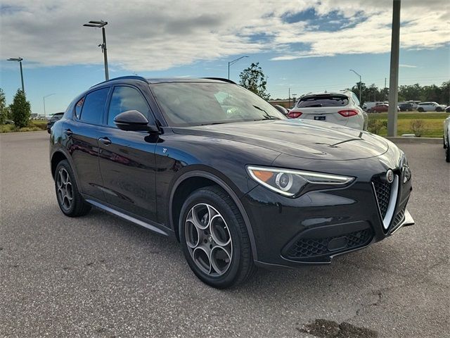 2023 Alfa Romeo Stelvio Ti