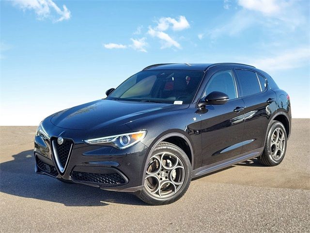 2023 Alfa Romeo Stelvio Ti