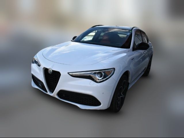 2023 Alfa Romeo Stelvio Veloce