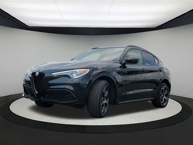 2023 Alfa Romeo Stelvio Veloce