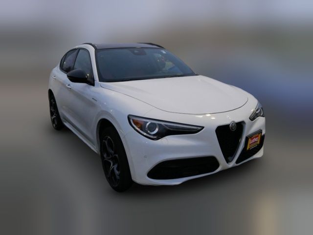 2023 Alfa Romeo Stelvio Veloce