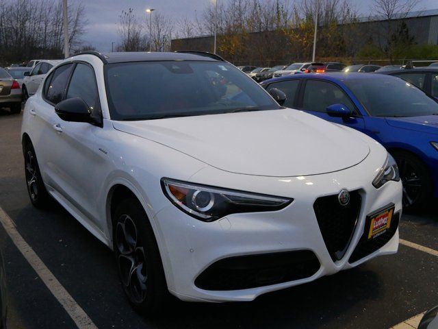 2023 Alfa Romeo Stelvio Veloce