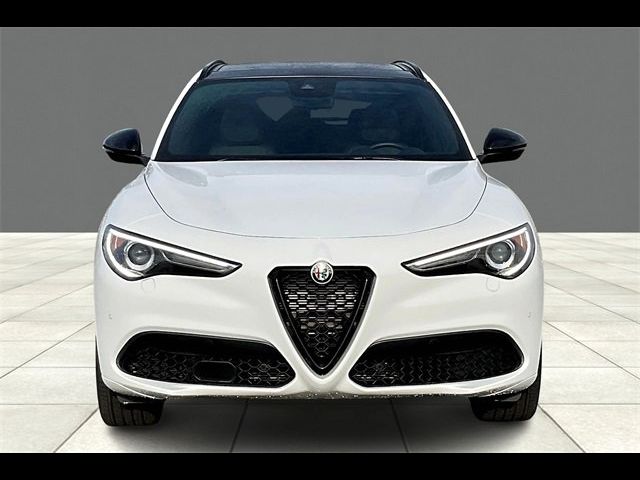 2023 Alfa Romeo Stelvio Veloce